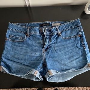 aeropostale midi size 10 shorts